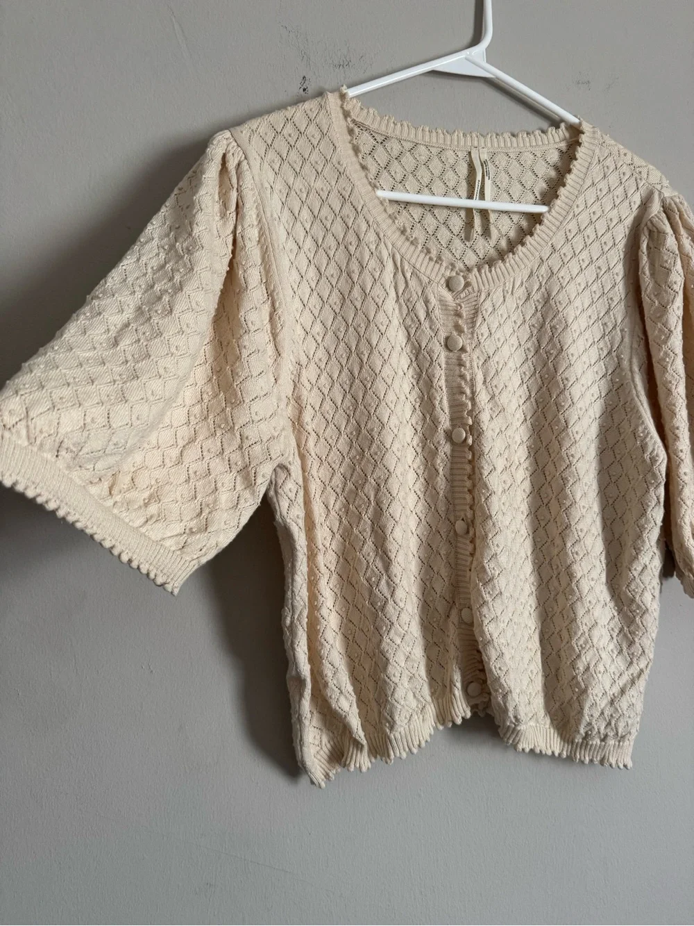 Anthropologie Puff Sleeves Cardigan Sweater Cropped Button front in cream